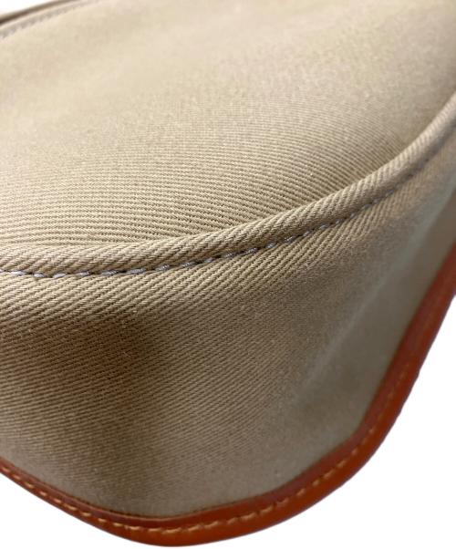 brady（ブレディ）brady (ブレディ) メッセンジャーバッグ ベージュの古着・服飾アイテム