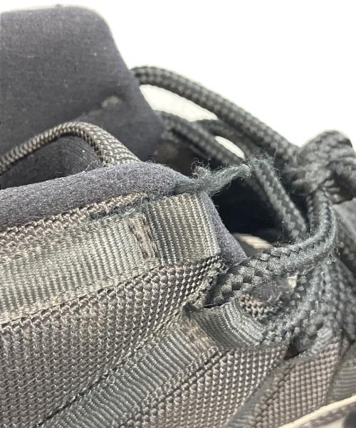 NIKE（ナイキ）NIKE (ナイキ) ミッドカットスニーカー ブラック×ホワイト サイズ:28.5の古着・服飾アイテム