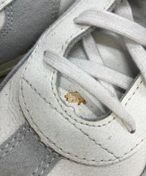 GERMAN TRAINER（ジャーマントレーナー）GERMAN TRAINER (ジャーマントレーナー) ローカットスニーカー ホワイト×グレー サイズ:27の古着・服飾アイテム