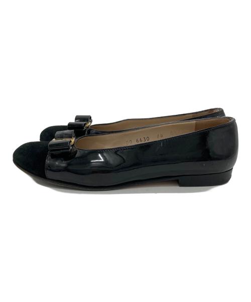 Salvatore Ferragamo（サルヴァトーレ フェラガモ）Salvatore Ferragamo (サルヴァトーレ フェラガモ) バレエシューズ ブラック サイズ:4　1/2の古着・服飾アイテム