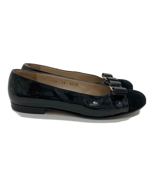 Salvatore Ferragamo（サルヴァトーレ フェラガモ）Salvatore Ferragamo (サルヴァトーレ フェラガモ) バレエシューズ ブラック サイズ:4　1/2の古着・服飾アイテム