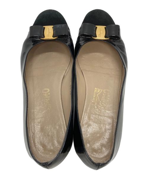 Salvatore Ferragamo（サルヴァトーレ フェラガモ）Salvatore Ferragamo (サルヴァトーレ フェラガモ) バレエシューズ ブラック サイズ:4　1/2の古着・服飾アイテム