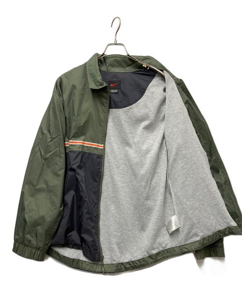 NIKE（ナイキ）NIKE (ナイキ) ナイロンジャケット カーキ×ブラック サイズ:XLの古着・服飾アイテム