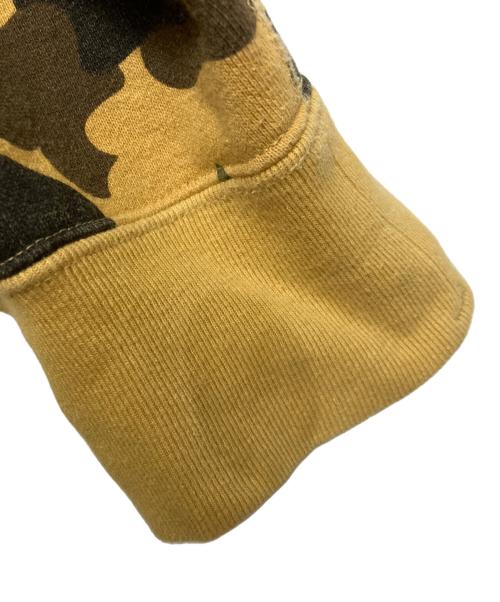 A BATHING APE（ア ベイシング エイプ）A BATHING APE (ア ベイシング エイプ) Camo Shark Full Zip Hoodie イエロー×カーキ サイズ:XLの古着・服飾アイテム