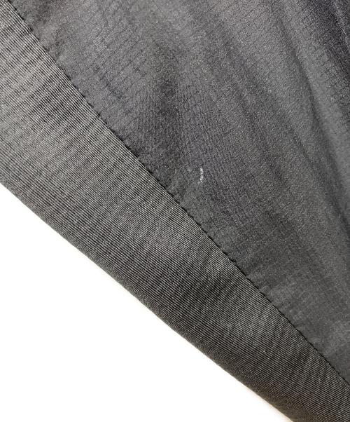 ARC'TERYX（アークテリクス）ARC'TERYX (アークテリクス) Atom SL Hoody Mens ブラック サイズ:Lの古着・服飾アイテム