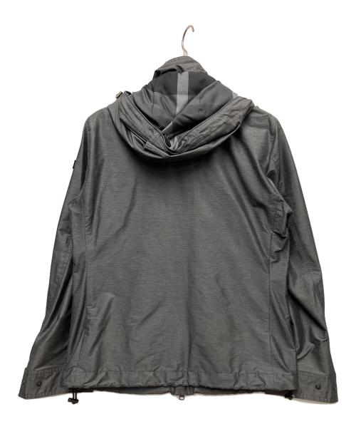 BLACK LABEL CRESTBRIDGE（ブラックレーベル クレストブリッジ）BLACK LABEL CRESTBRIDGE (ブラックレーベル クレストブリッジ) フーデッドジャケット グレー サイズ:Ⅿの古着・服飾アイテム