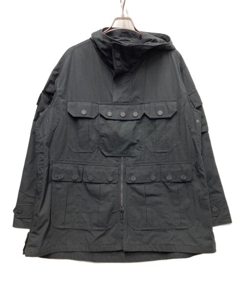 WHITE MOUNTAINEERING（ホワイトマウンテ二アニング）WHITE MOUNTAINEERING (ホワイトマウンテ二アニング) MULTI POCKET ANORAK JACKET ブラックの古着・服飾アイテム