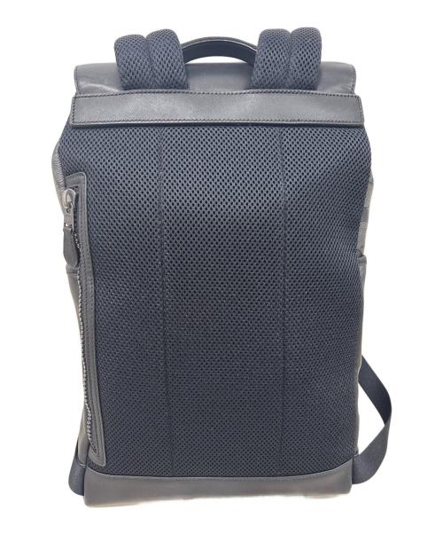 COACH（コーチ）COACH (コーチ) トラックバックパックシグネチャーキャンバスリュック ブラックの古着・服飾アイテム