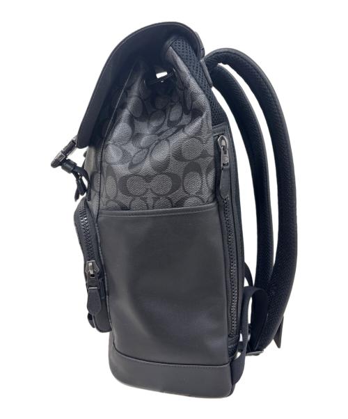 COACH（コーチ）COACH (コーチ) トラックバックパックシグネチャーキャンバスリュック ブラックの古着・服飾アイテム