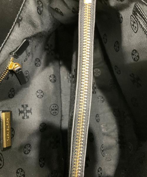 TORY BURCH（トリーバーチ）TORY BURCH (トリーバーチ) Alexa Flat Leather Tote　チェーントートバッグ ブラックの古着・服飾アイテム