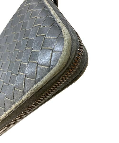BOTTEGA VENETA（ボッテガベネタ）BOTTEGA VENETA (ボッテガベネタ) ラウンドファスナー財布 グレーの古着・服飾アイテム