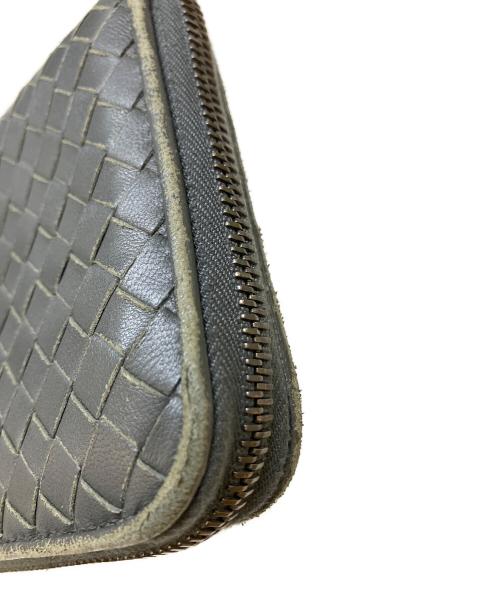 BOTTEGA VENETA（ボッテガベネタ）BOTTEGA VENETA (ボッテガベネタ) ラウンドファスナー財布 グレーの古着・服飾アイテム