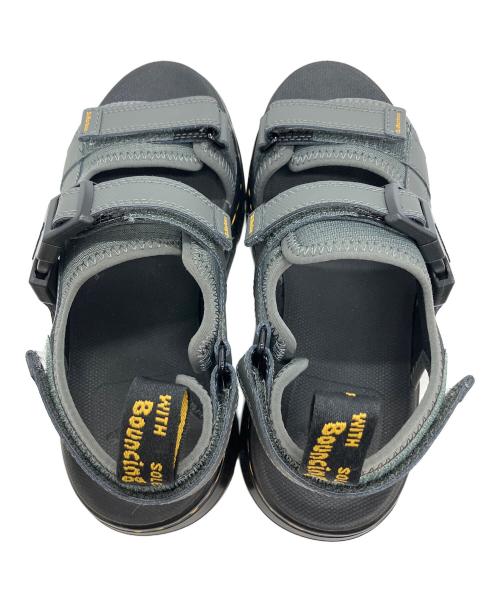 Dr.Martens（ドクターマーチン）Dr.Martens (ドクターマーチン) サンダル グレー サイズ:23の古着・服飾アイテム