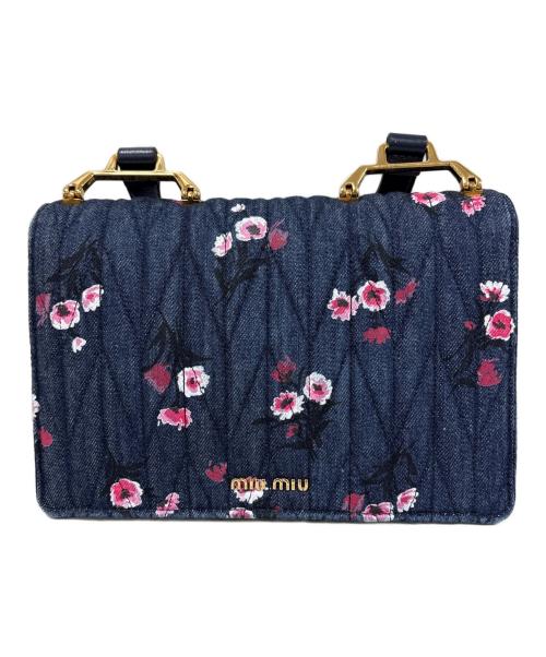MIU MIU（ミュウミュウ）MIU MIU (ミュウミュウ) フラワーデニムショルダーバッグ インディゴの古着・服飾アイテム