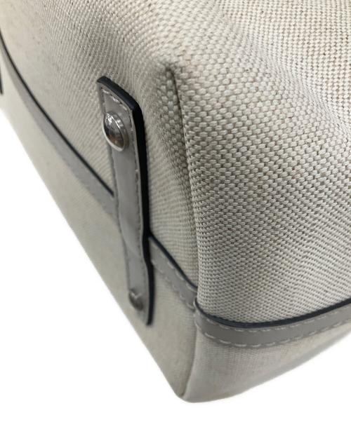 BURBERRY（バーバリー）BURBERRY (バーバリー) Belt Bag Medium　ベルトバッグ ミディアム 2WAY ハンドバッグ ベージュの古着・服飾アイテム