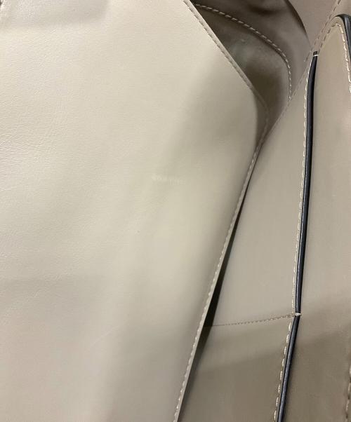 BURBERRY（バーバリー）BURBERRY (バーバリー) Belt Bag Medium　ベルトバッグ ミディアム 2WAY ハンドバッグ ベージュの古着・服飾アイテム