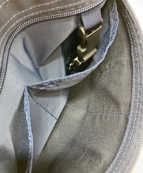 BRIEFING（ブリーフィング）BRIEFING (ブリーフィング) MULTI SACOCHE MW GENII ネイビー×レッドの古着・服飾アイテム