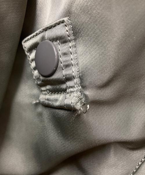 ALPHA INDUSTRIES（アルファインダストリーズ）ALPHA INDUSTRIES (アルファインダストリーズ) フライトジャケット カーキ サイズ:XLの古着・服飾アイテム