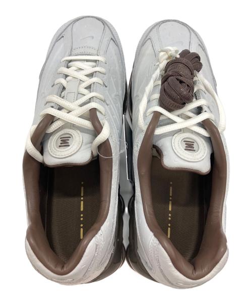 NIKE（ナイキ）NIKE (ナイキ) ローカットスニーカー ホワイト×ブラウン サイズ:27の古着・服飾アイテム