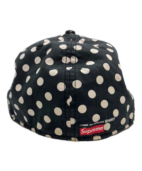 SUPREME（シュプリーム）Supreme (シュプリーム) New Era (ニューエラ) COMME des GARCONS SHIRT (コムデギャルソンシャツ) キャップ ブラックの古着・服飾アイテム