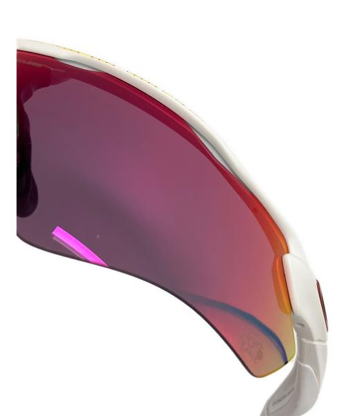 OAKLEY（オークリー）OAKLEY (オークリー) USフィットサングラス ホワイトの古着・服飾アイテム