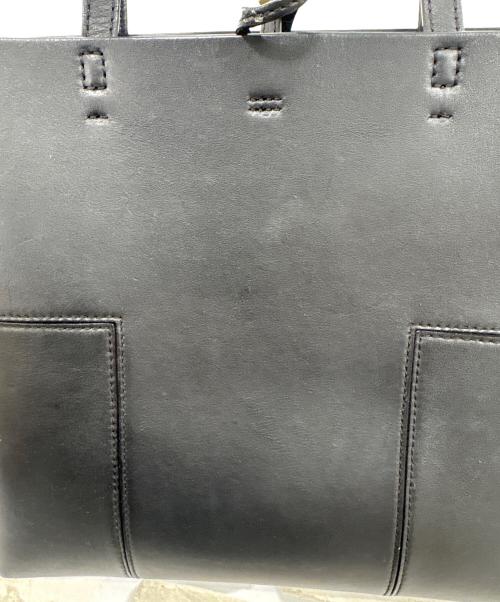 TORY BURCH（トリーバーチ）TORY BURCH (トリーバーチ) ブロックティーショルダーバッグ ブラックの古着・服飾アイテム
