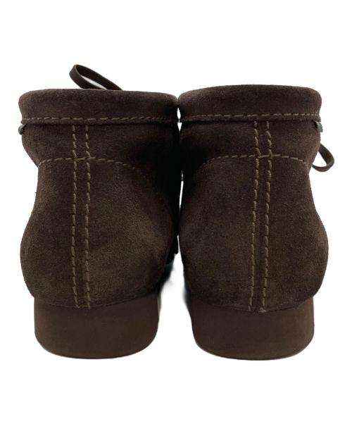 CLARKS（クラークス）CLARKS (クラークス) ワラビーブーツ ブラウン サイズ:26.5の古着・服飾アイテム