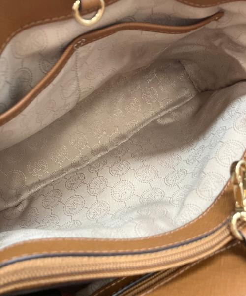 MICHAEL KORS（マイケルコース）MICHAEL KORS (マイケルコース) 2WAYショルダーバッグ ブラウンの古着・服飾アイテム
