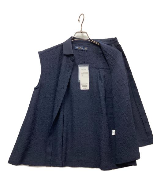 FRED PERRY（フレッドペリー）FRED PERRY (フレッドペリー) ノースリーブシャツ ネイビー サイズ:UK10の古着・服飾アイテム