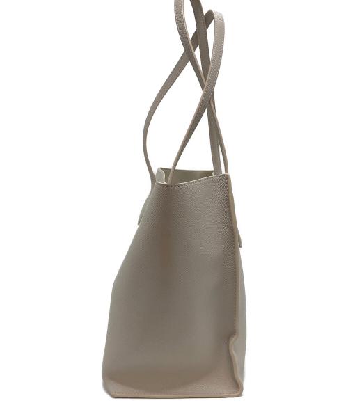FURLA（フルラ）FURLA (フルラ) トートバッグ ベージュの古着・服飾アイテム