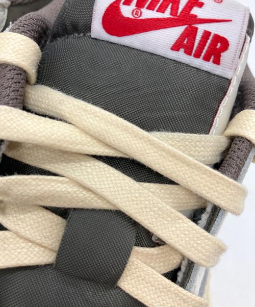 NIKE（ナイキ）NIKE (ナイキ) TRAVIS SCOTT (トラヴィススコット) ローカットスニーカー ホワイト×ベージュ サイズ:28の古着・服飾アイテム