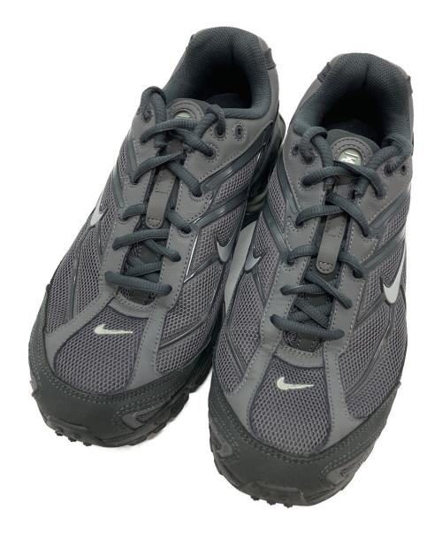 NIKE（ナイキ）NIKE (ナイキ) ローカットスニーカー グレー サイズ:26.5の古着・服飾アイテム
