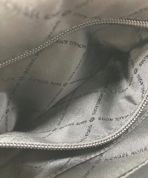 MICHAEL KORS（マイケルコース）MICHAEL KORS (マイケルコース) ショルダーバッグ ベージュ×ブラックの古着・服飾アイテム