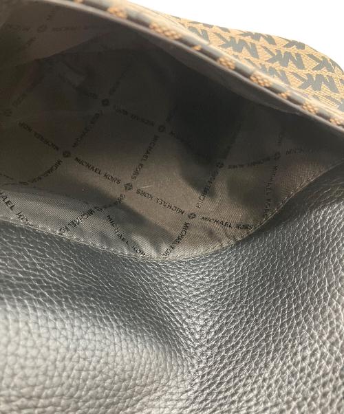 MICHAEL KORS（マイケルコース）MICHAEL KORS (マイケルコース) ショルダーバッグ ベージュ×ブラックの古着・服飾アイテム