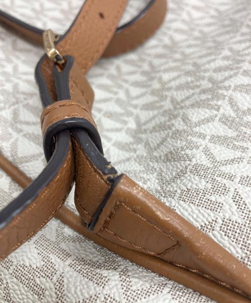 MICHAEL KORS（マイケルコース）MICHAEL KORS (マイケルコース) リュック アイボリー×ブラウンの古着・服飾アイテム