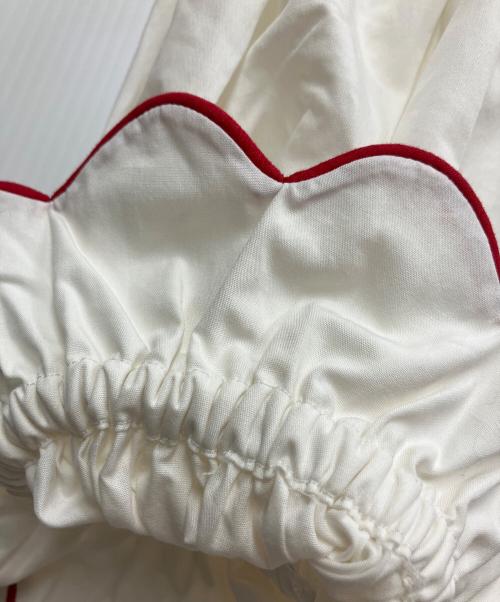 MARC JACOBS（マークジェイコブス）MARC JACOBS (マークジェイコブス) THE ROMANTIC BLOUSE ホワイト×レッド サイズ:00の古着・服飾アイテム