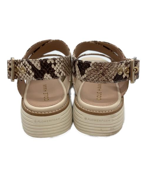 COLE HAAN（コールハーン）COLE HAAN (コールハーン) オリジナルグランド プラットフォーム サンダル ベージュ サイズ:23の古着・服飾アイテム