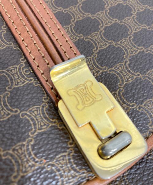 CELINE（セリーヌ）CELINE (セリーヌ) マカダム　ショルダーバッグ ブラウンの古着・服飾アイテム