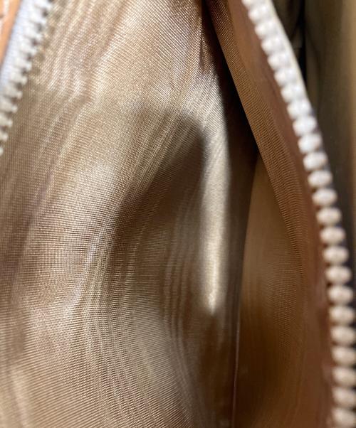 CELINE（セリーヌ）CELINE (セリーヌ) マカダム　ショルダーバッグ ブラウンの古着・服飾アイテム