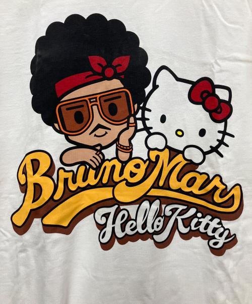 Sanrio（サンリオ）Sanrio (サンリオ) BRUNOMARS 半袖カットソー ホワイト サイズ:Lの古着・服飾アイテム