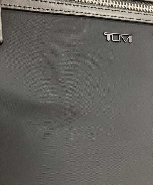 TUMI（トゥミ）TUMI (トゥミ) JARVIS イースト・ウエスト・トート ブラックの古着・服飾アイテム