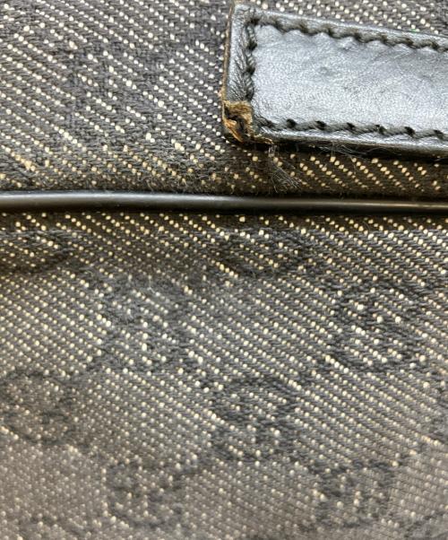 GUCCI（グッチ）GUCCI (グッチ) GGキャンバスショルダーバッグ ブラックの古着・服飾アイテム