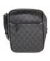 GUCCI (グッチ) GGキャンバスショルダーバッグ ブラック：15000円