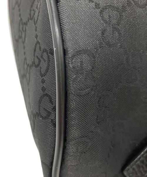 GUCCI（グッチ）GUCCI (グッチ) GGナイロンボディーバッグ ブラックの古着・服飾アイテム