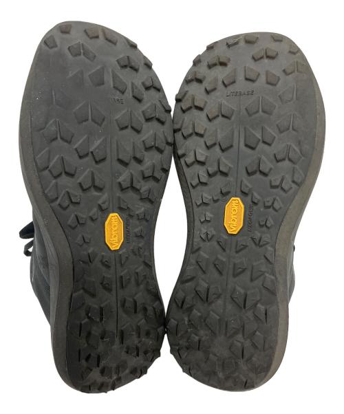 ARC'TERYX（アークテリクス）ARC'TERYX (アークテリクス) ローカットスニーカー ブラック サイズ:26.5の古着・服飾アイテム