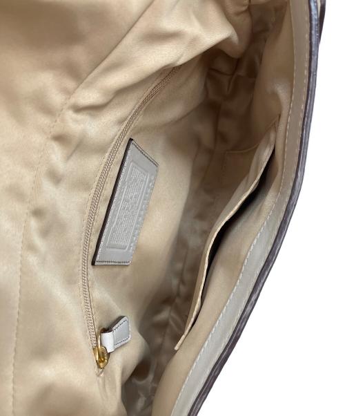 COACH（コーチ）COACH (コーチ) レザーワンショルダーバッグ アイボリーの古着・服飾アイテム
