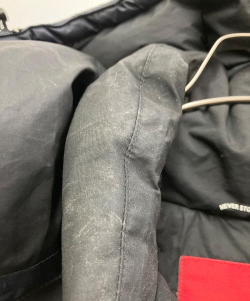 THE NORTH FACE（ザ ノース フェイス）THE NORTH FACE (ザ ノース フェイス) Supreme (シュプリーム) ダウンジャケット ブラック×ブルー サイズ:Mの古着・服飾アイテム