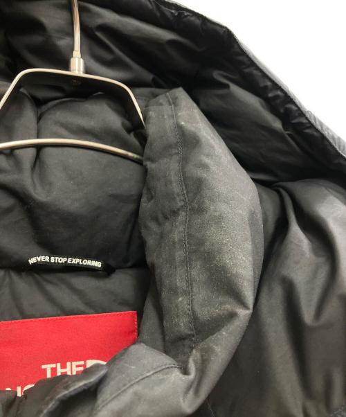 THE NORTH FACE（ザ ノース フェイス）THE NORTH FACE (ザ ノース フェイス) Supreme (シュプリーム) ダウンジャケット ブラック×ブルー サイズ:Mの古着・服飾アイテム