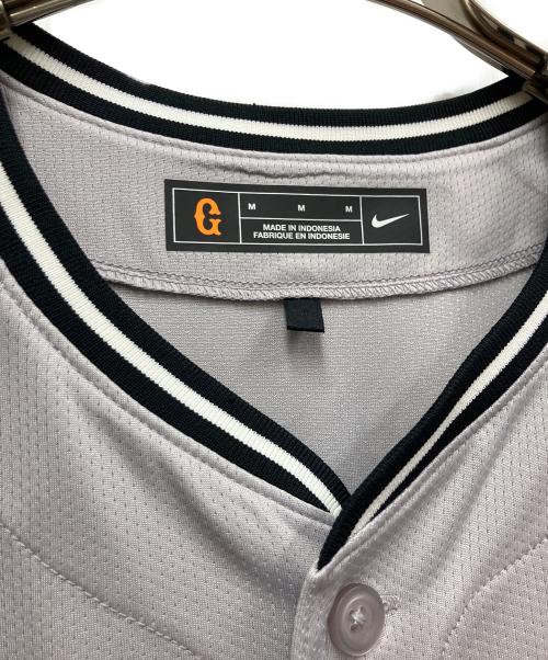 読売ジャイアンツ（ヨミウリジャイアンツ）読売ジャイアンツ (ヨミウリジャイアンツ) NIKE (ナイキ) 応援グッズ グレー サイズ:Mの古着・服飾アイテム