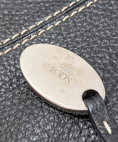 TOD'S（トッズ）TOD'S (トッズ) レザーハンドバッグ ブラックの古着・服飾アイテム